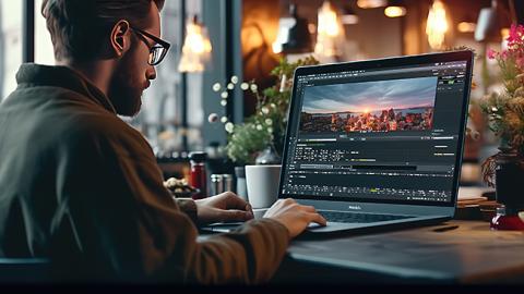 Best After Effects Courses for 2026 Student attending After Effects course working on computer while creating motion graphics.